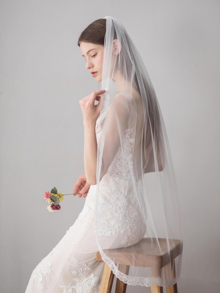 Ivory Tulle Wedding Veils One Layer Bridal Veil with Lace Hem