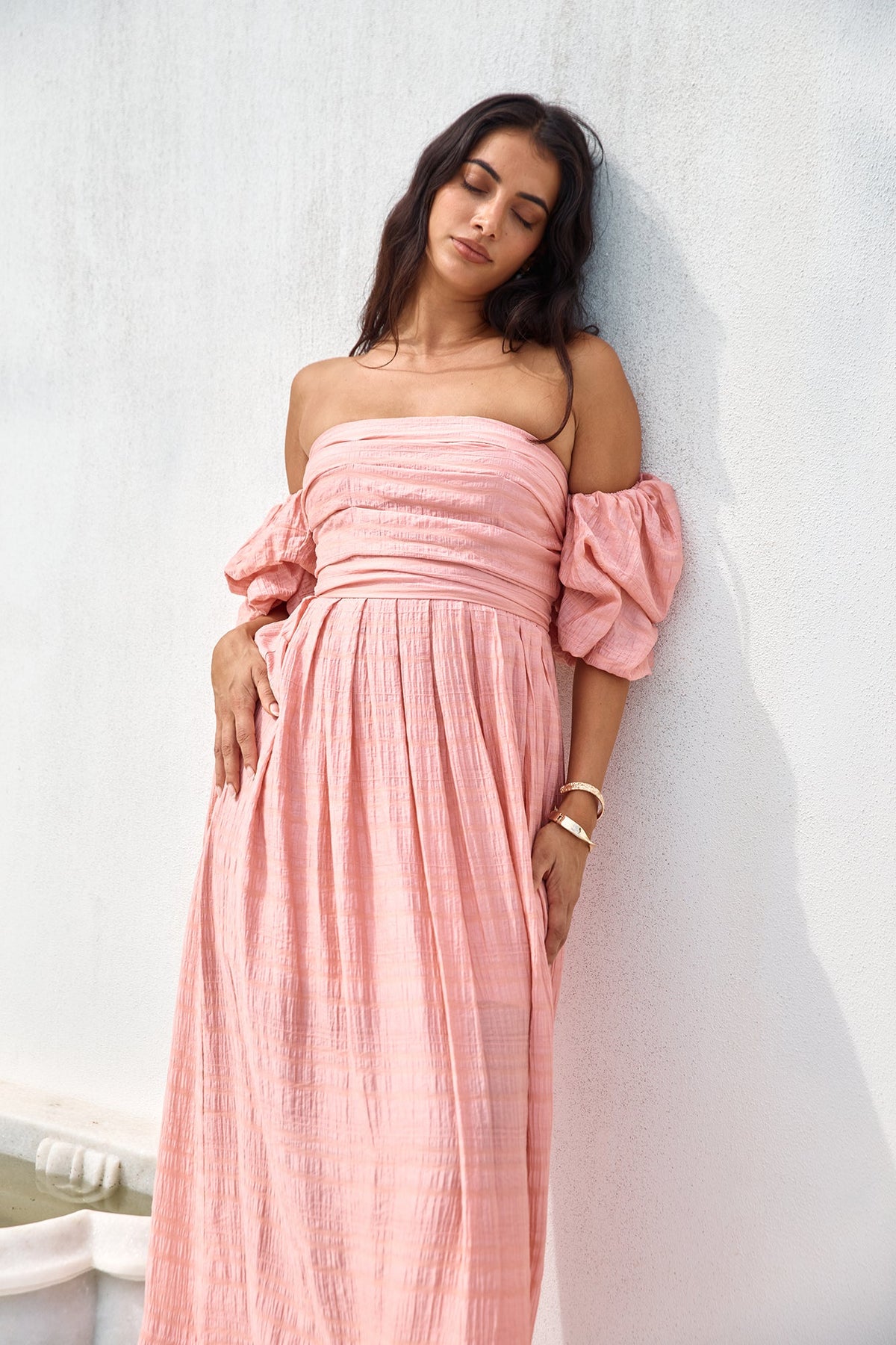 High Tea Off Shoulder Maxi Dress Pink