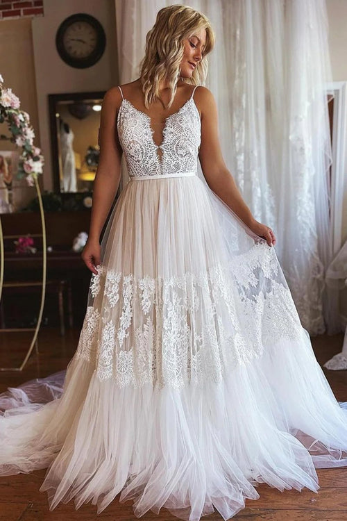 Ivory Boho A-Line Long Tulle Wedding Dress with Appliques