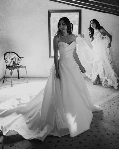 Elegant A-Line Sweetheart Satin Long Wedding Dresses