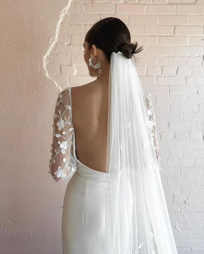 Elegant Mermaid Sweetheart Satin Long Wedding Dresses with Long Sleeves