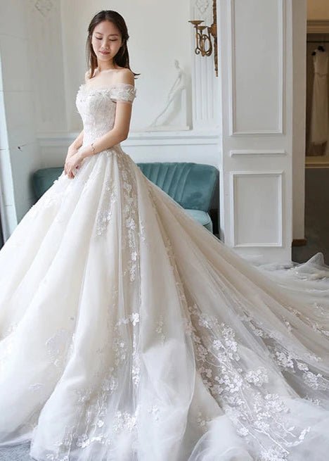 Gorgeous Off the Shoulder Lace Wedding Dresses Tulle Vintage Bridal Gown