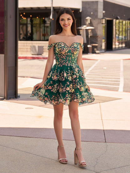 Green - A-Line Sweetheart Tiered Short Homecoming & Cocktail Dresses