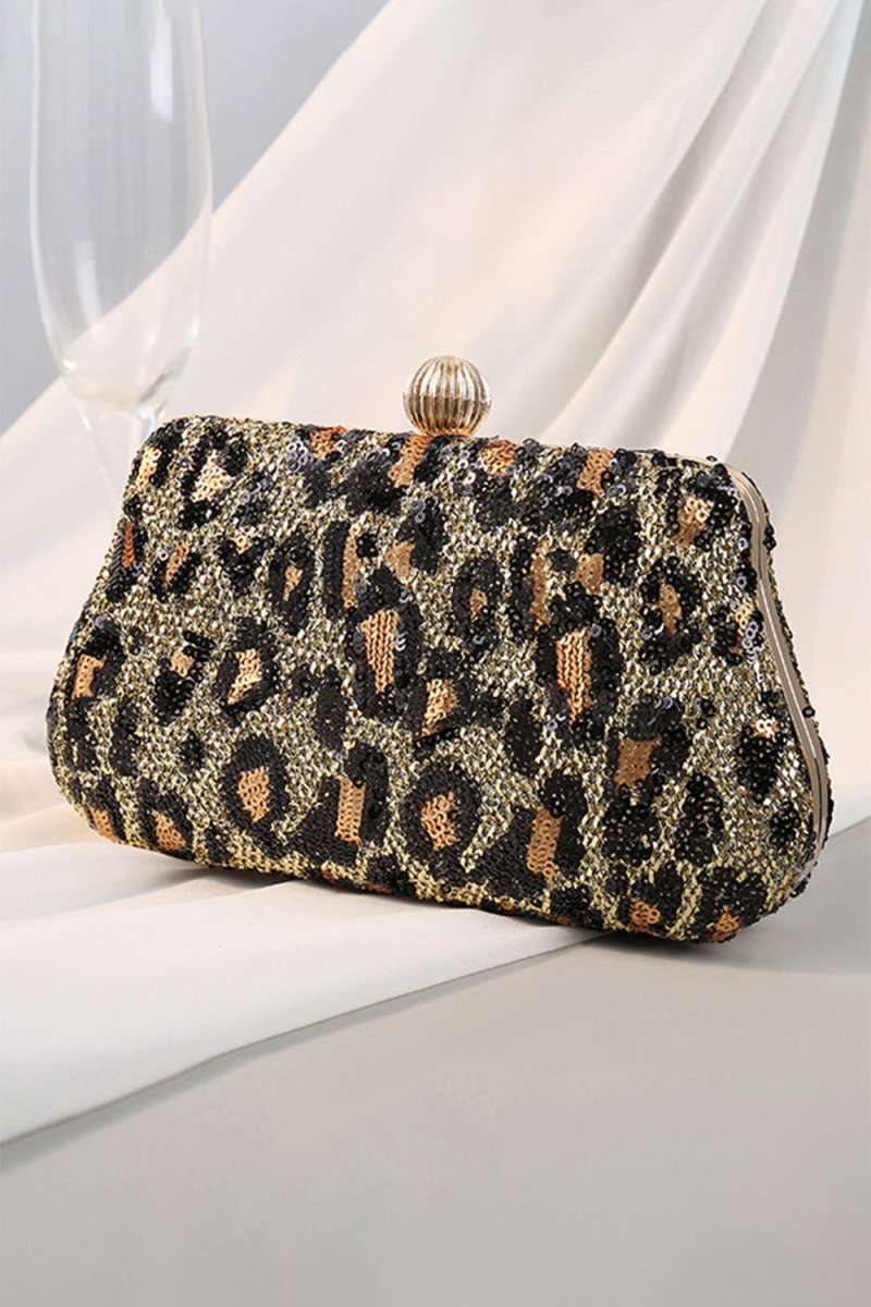 Eye-Catching Leopard Clutch Bag