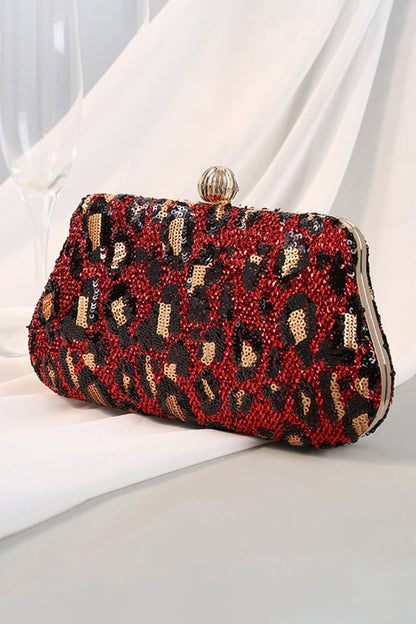 Eye-Catching Leopard Clutch Bag