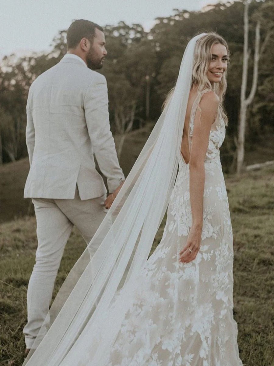 Floral Lace Appliques V Neck Sleeveless Mermaid Boho Wedding Dresses