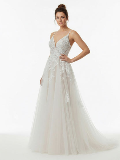 Glitter Ivory A-Line Spaghetti Straps Long Wedding Dress with Appliques