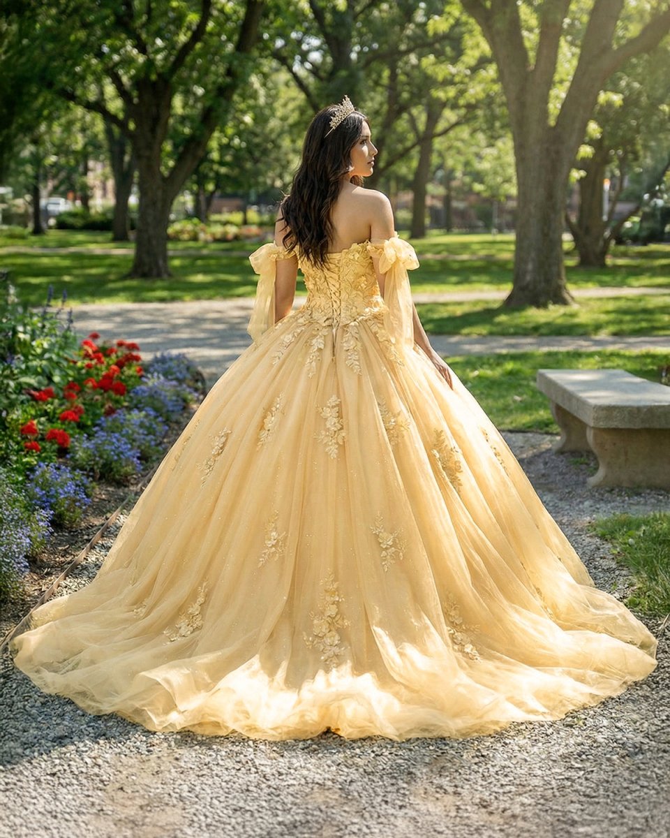 Gold Off Shoulder Tulle Quinceanera Dresses With Lace Appliques
