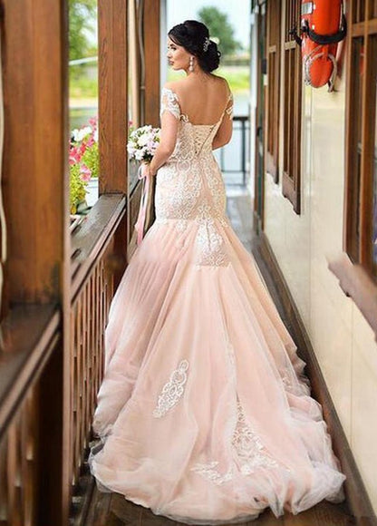 Gorgeous Mermaid Appliqued Lace Tulle Bridal Gowns With Lace-up Back