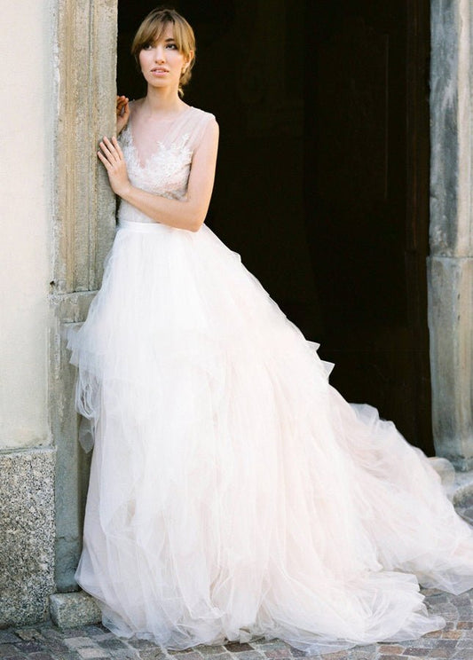 Illusion Lace V-Neck Appliqued Sleeveless V-Back Tulle Wedding Dress