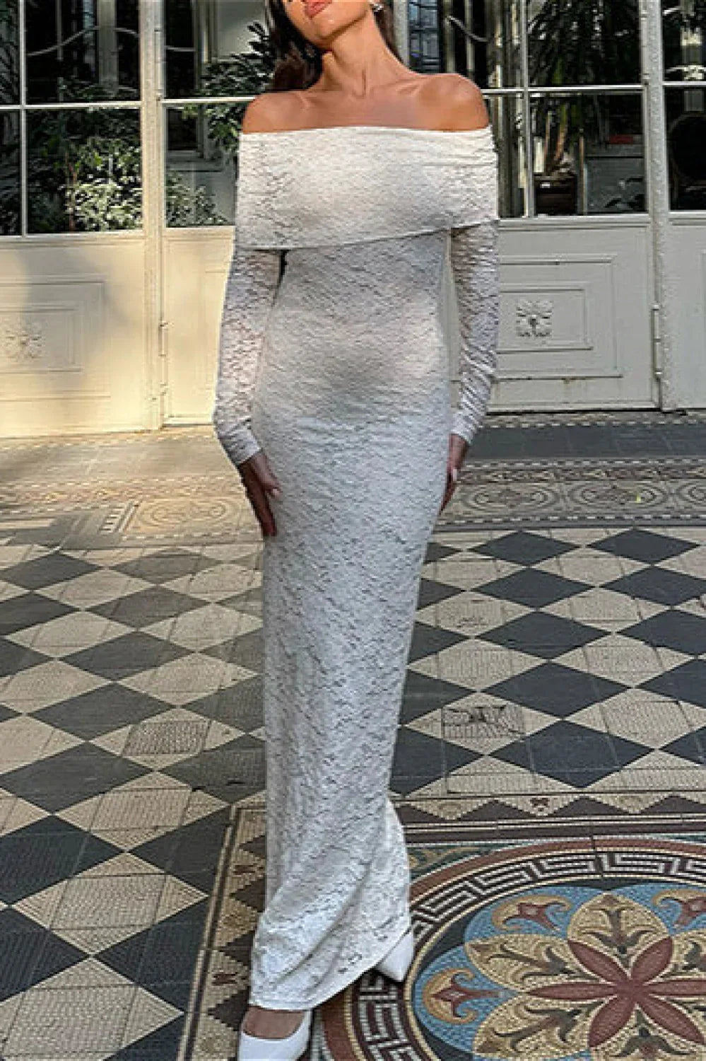 Lace Embroidered Off Shoulder Fitted Maxi Dress
