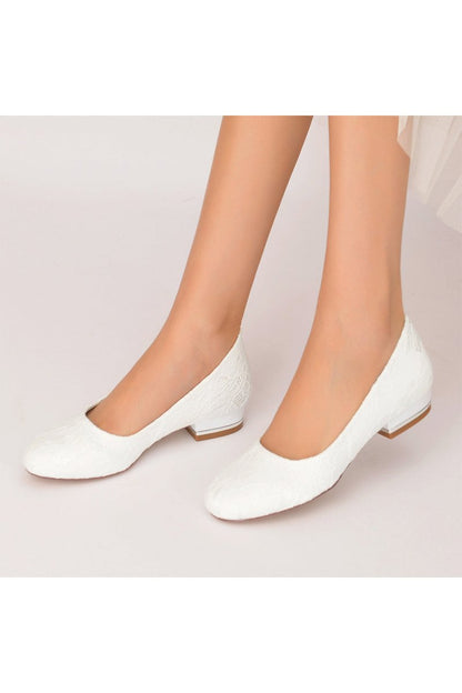 Lace Round Toe Flats