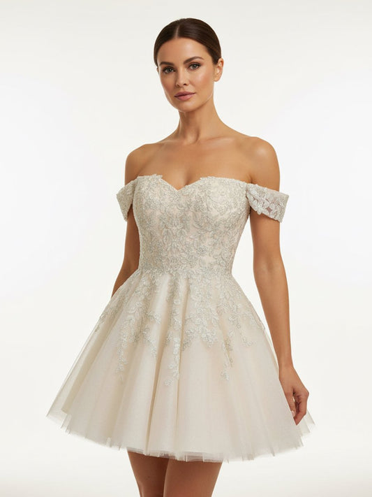 Lace White Appliques A-Line Short Wedding Dress